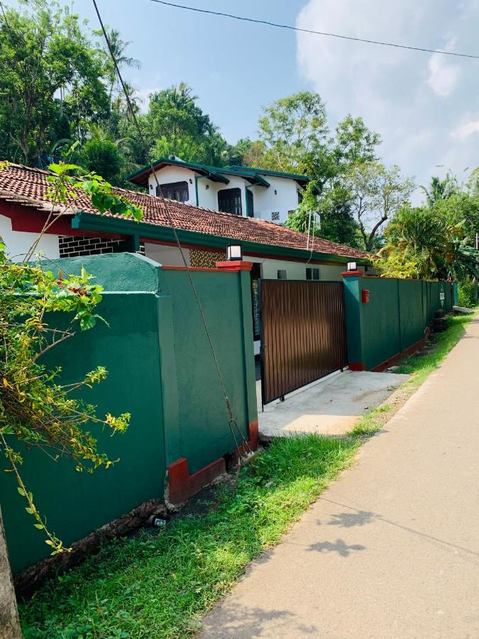 Wanderers Galle Unawatuna Exterior photo